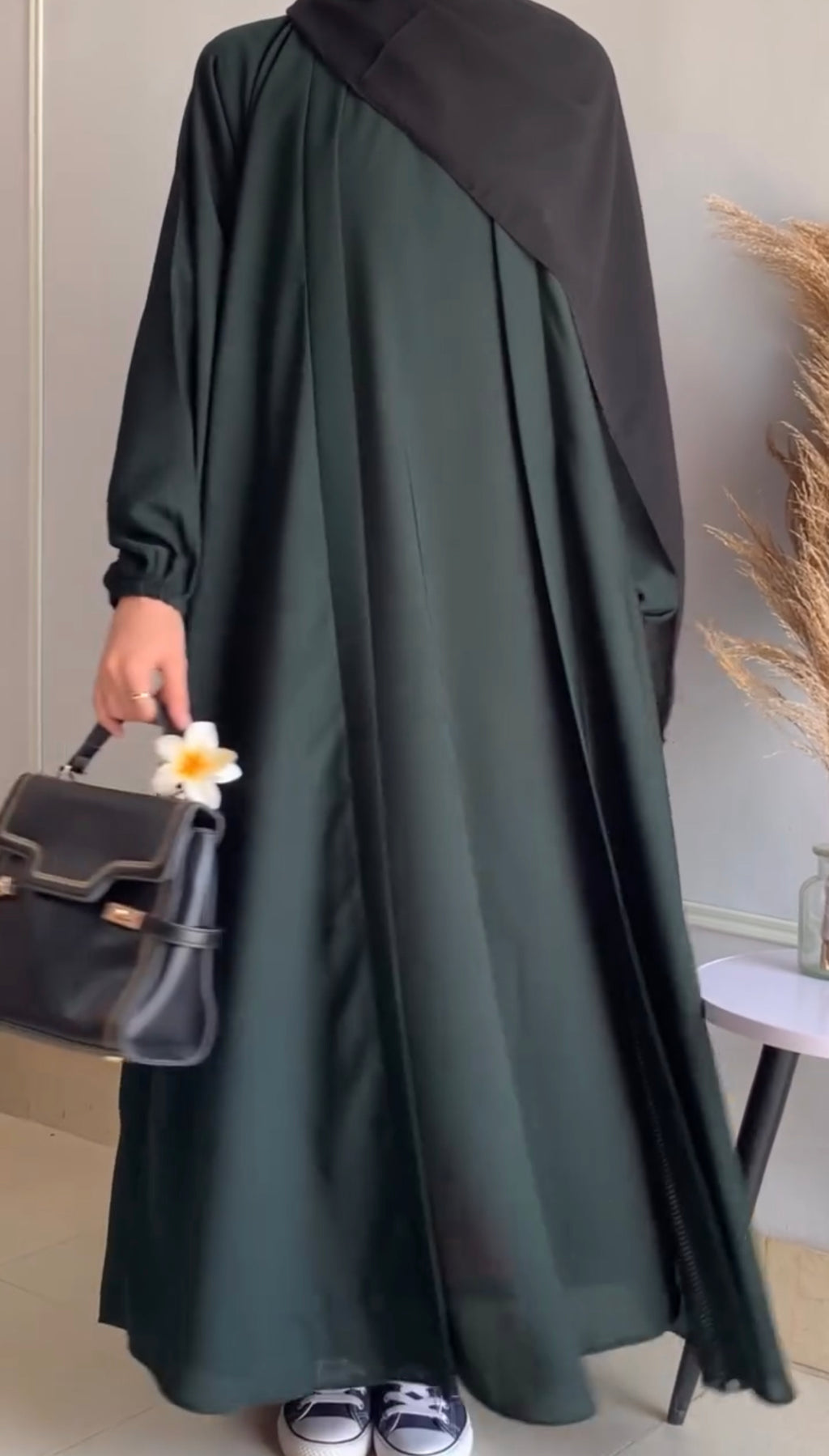 Pack Of 4 Abaya With Scarf