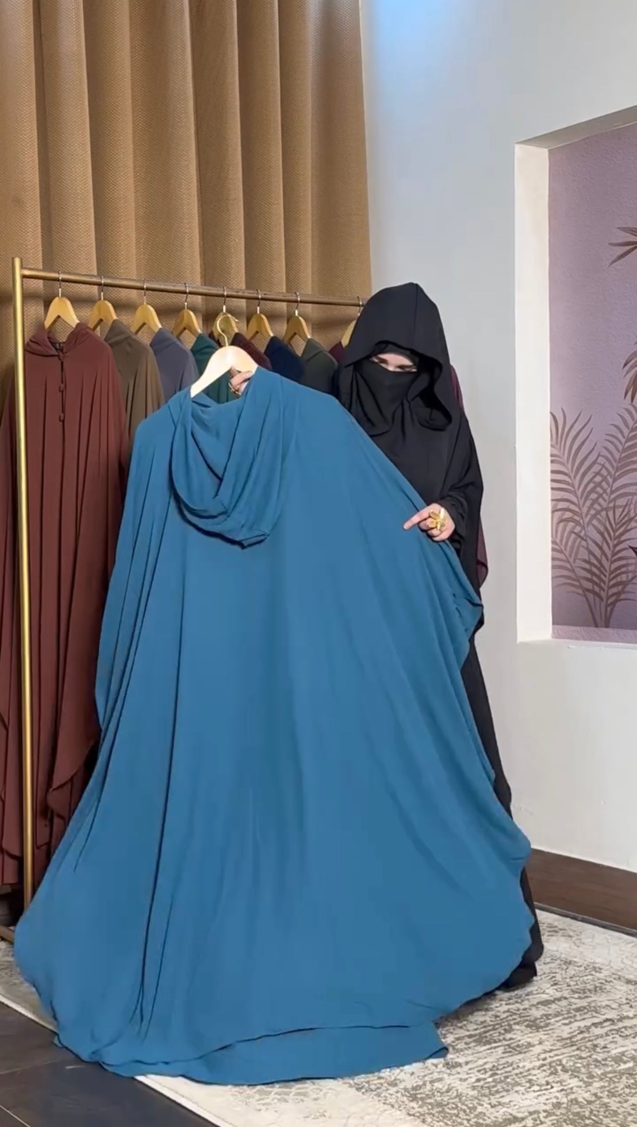 Buy 1 Hoodie Abaya Complete Set Get 1 Free