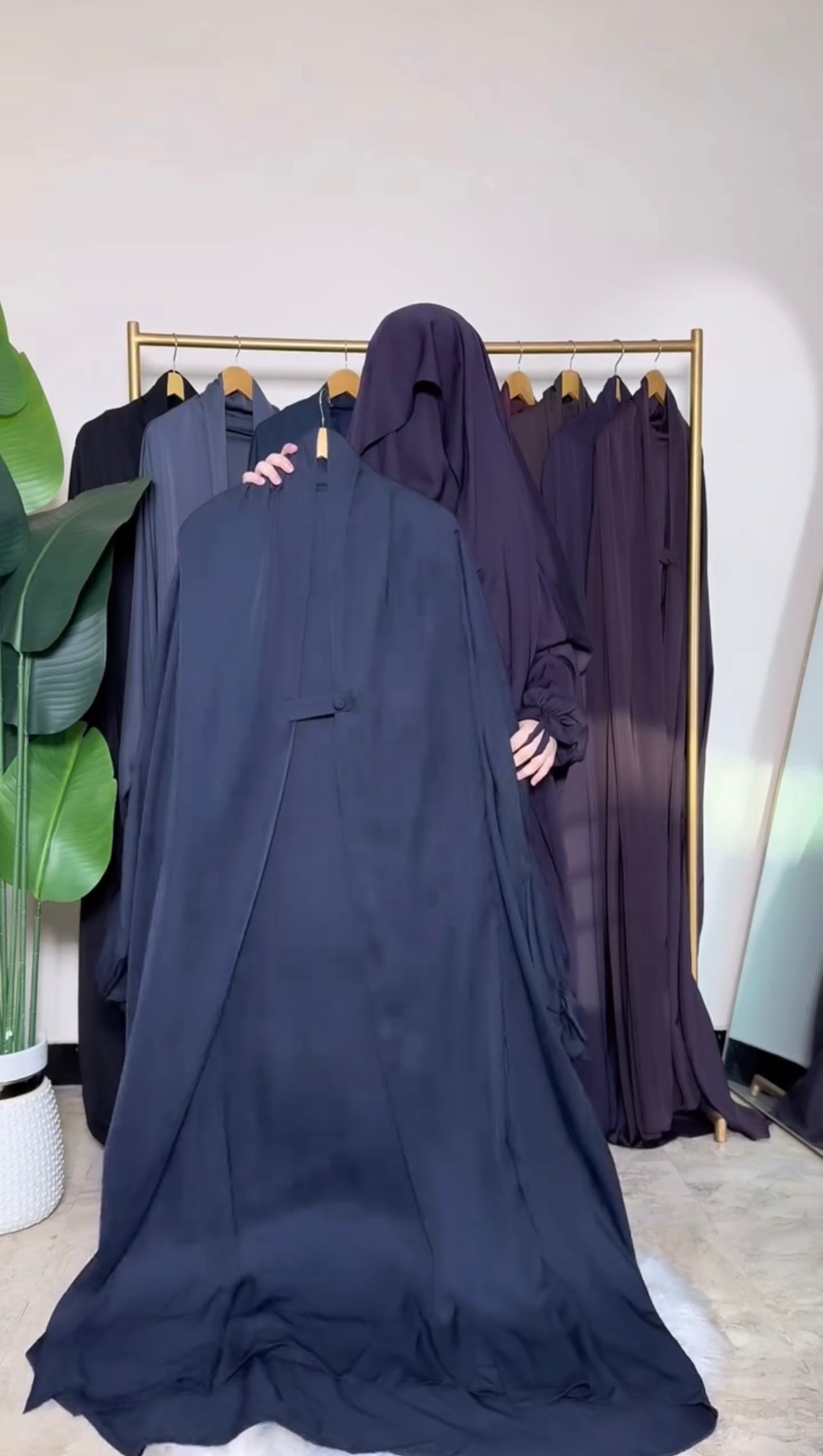 BUY 1 GET 1 FREE SAUDI JILBAB