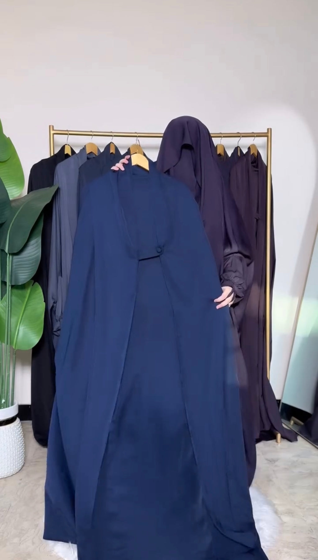 BUY 1 GET 1 FREE SAUDI JILBAB