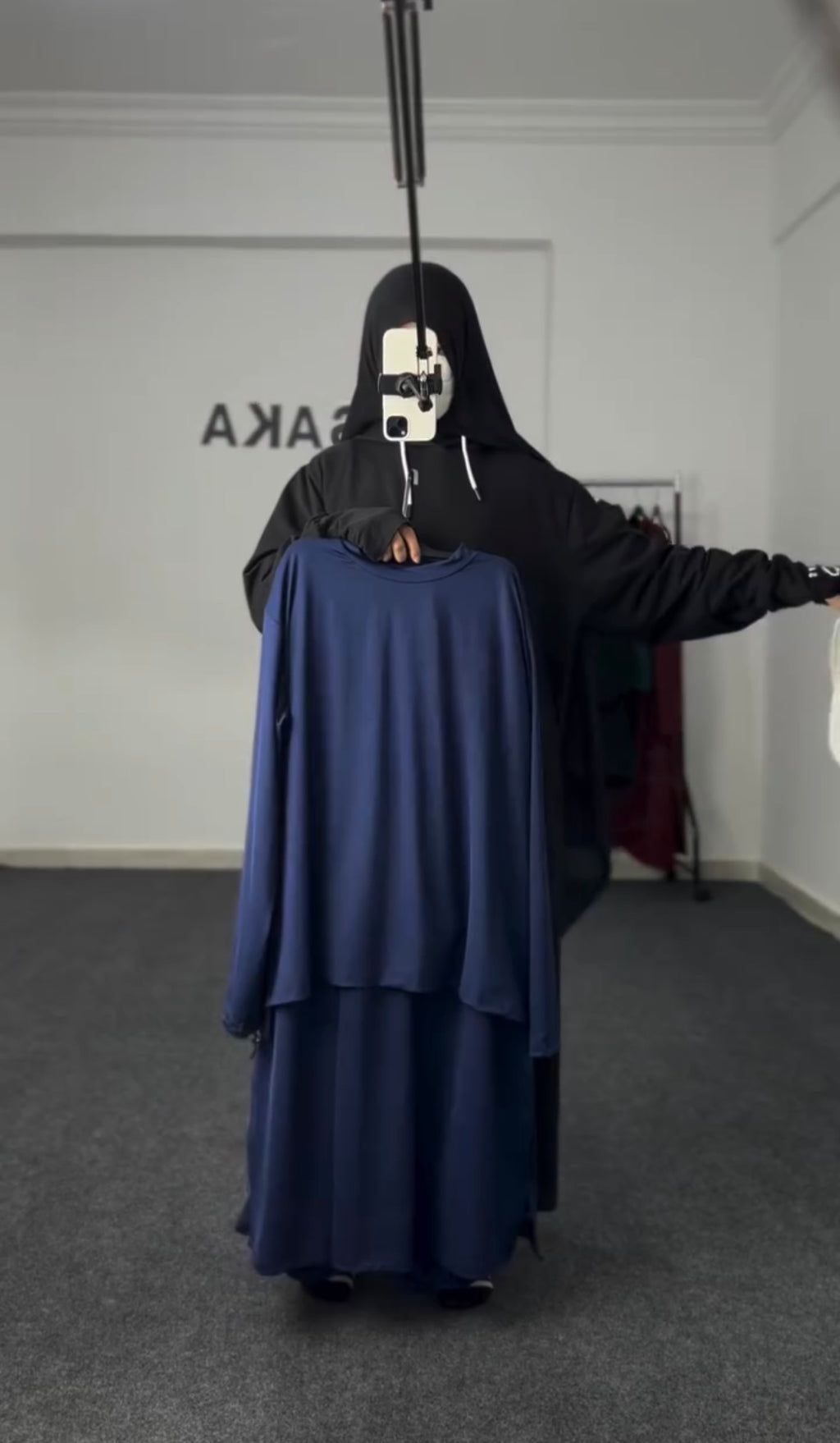 Women Pack Of 2 Aura Abaya