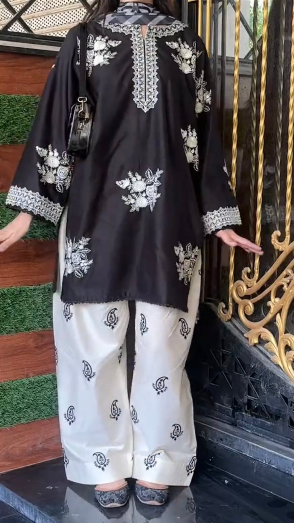 Afrozeh Pack Of 4 Stitched Dress