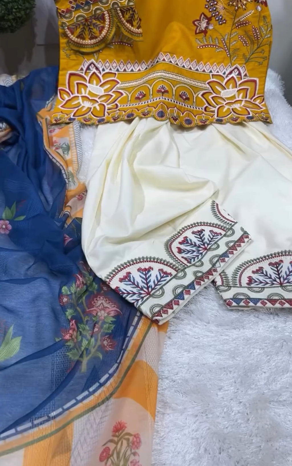 Farshi Shalwar 3 Piece Embroidered Dress