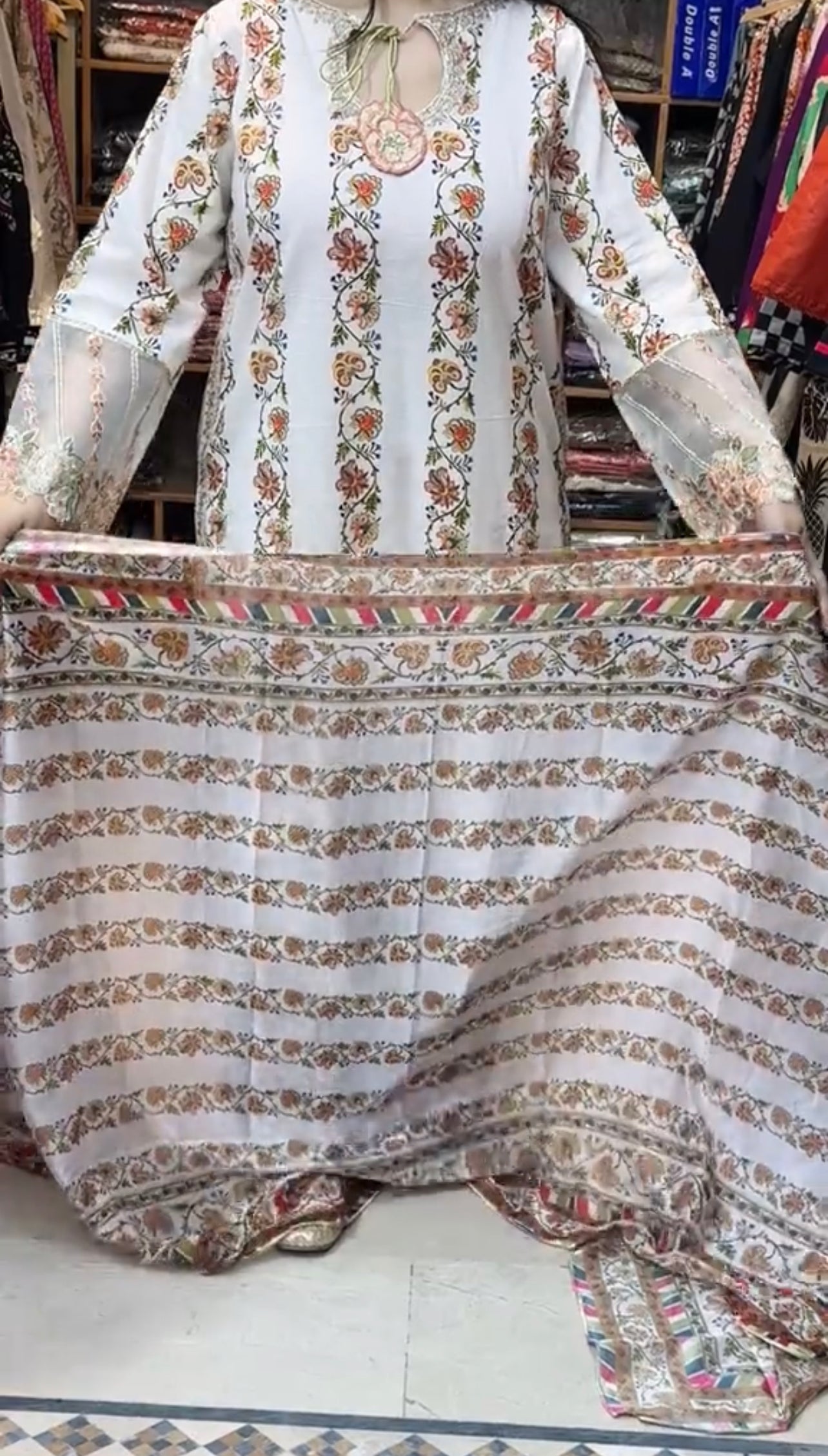 Embroidered 3 Piece Stitched Outfit