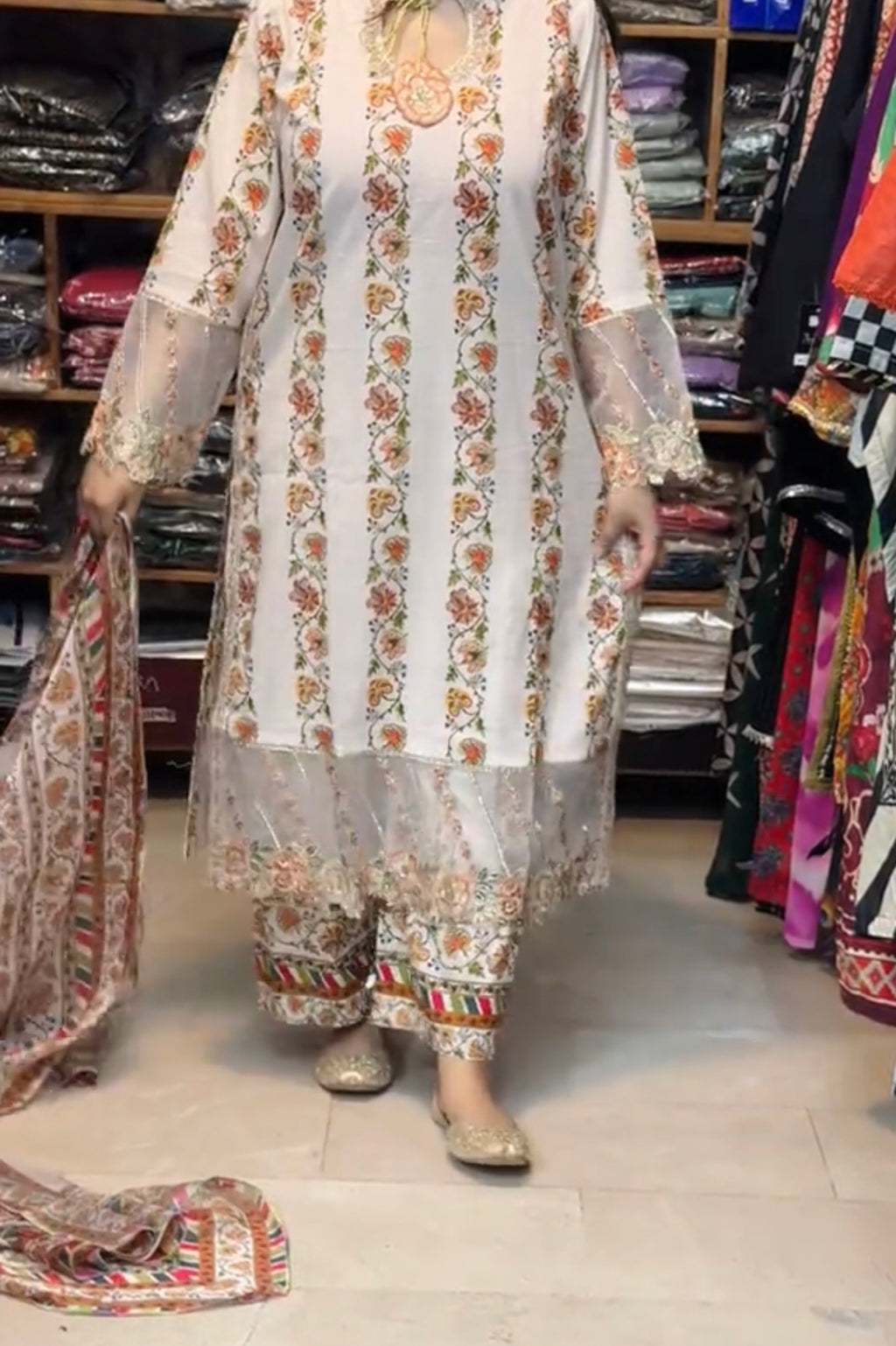 Embroidered 3 Piece Stitched Outfit