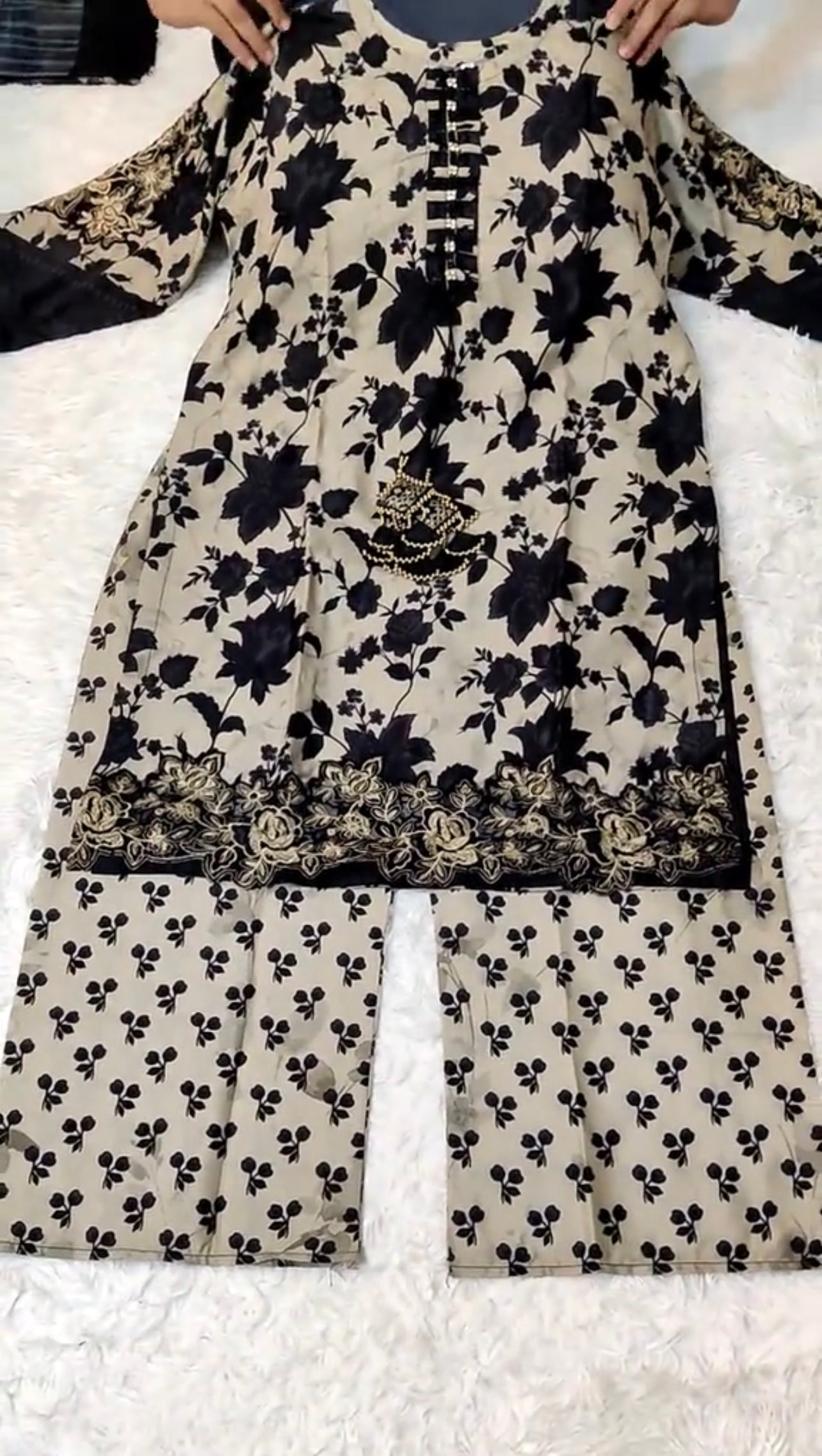 Afrozeh New 3pcs Stitched Dress