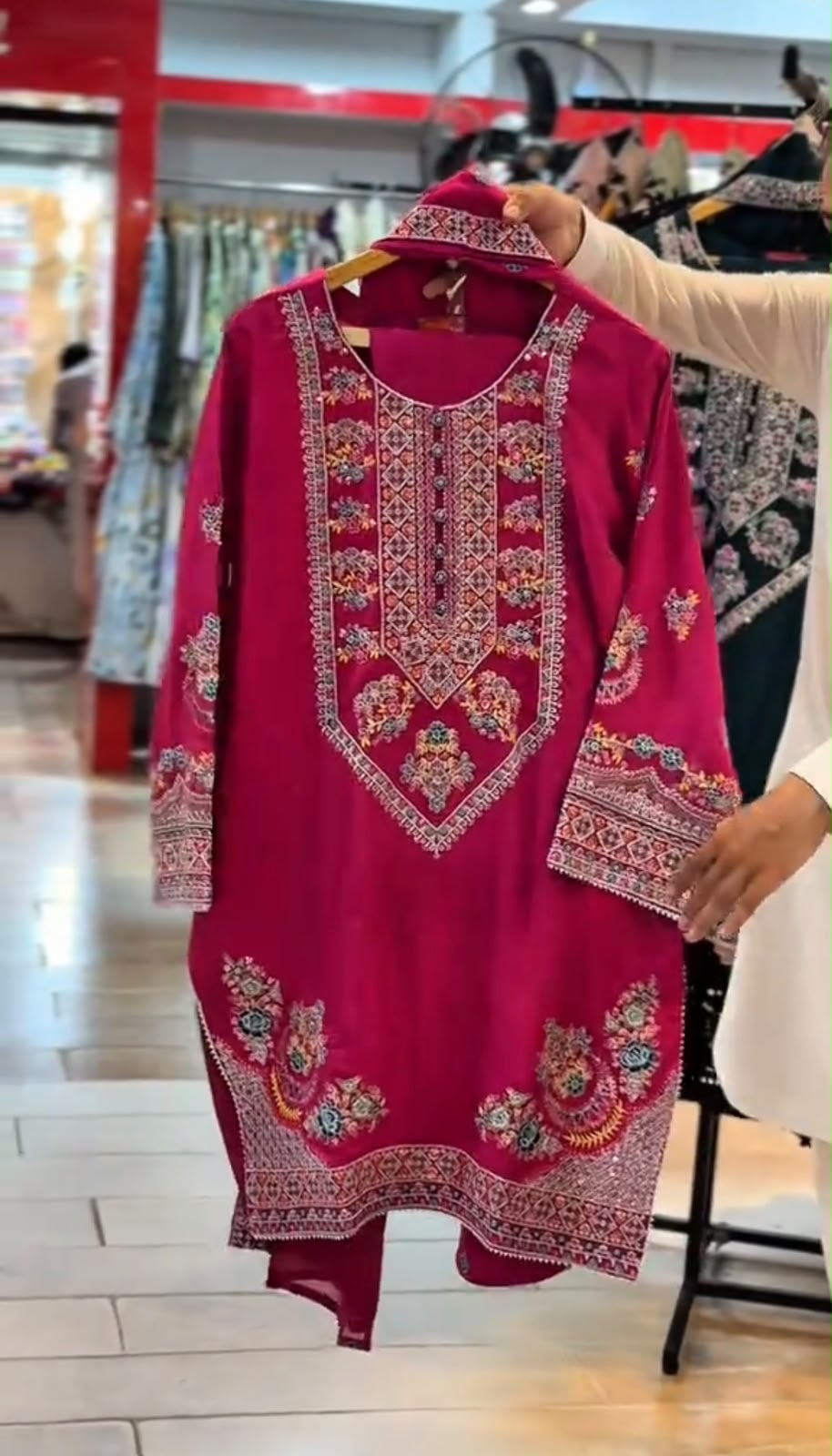 Afrozeh 3 Piece Embroidered Suit