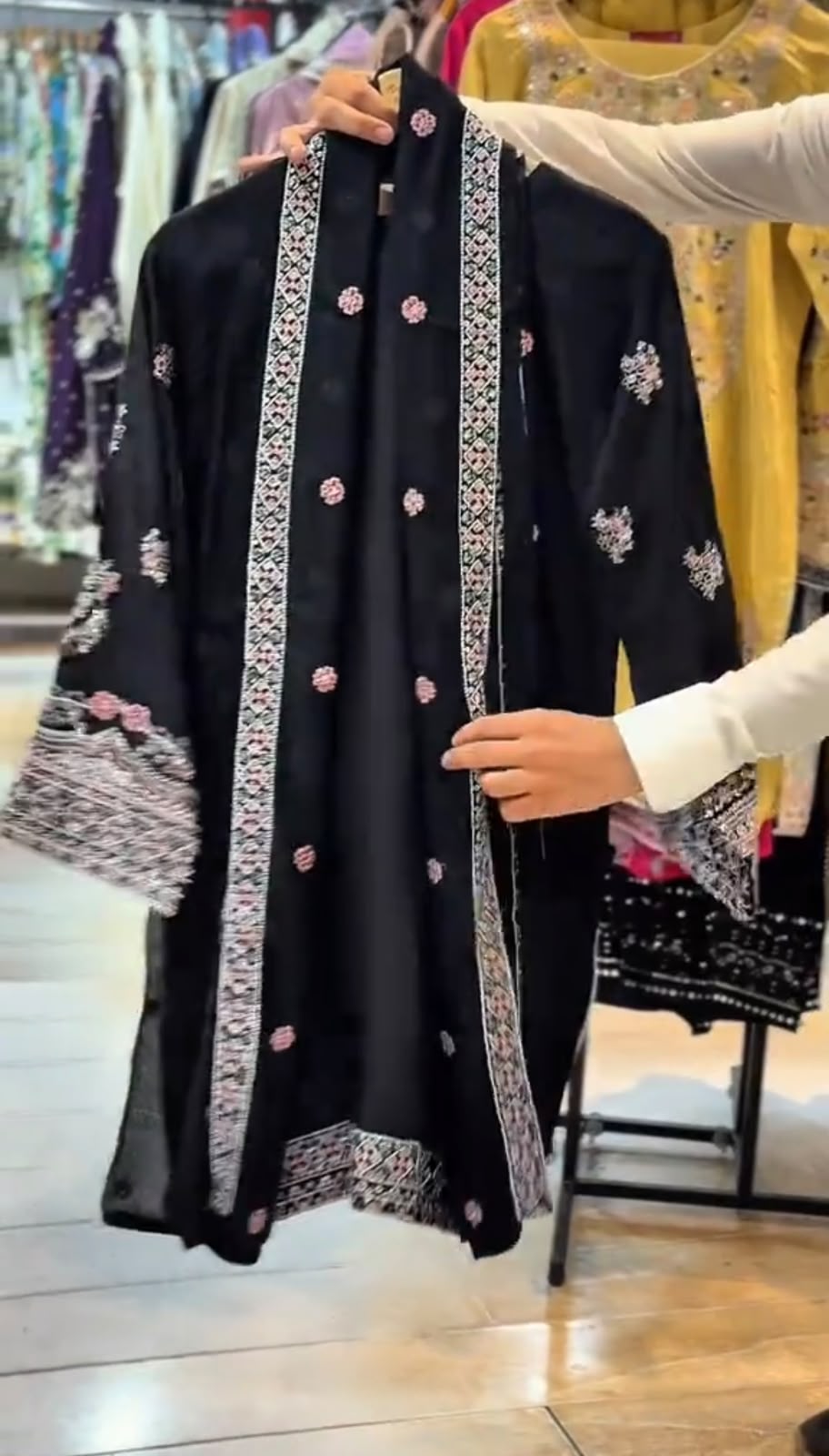 Afrozeh 3 Piece Embroidered Suit