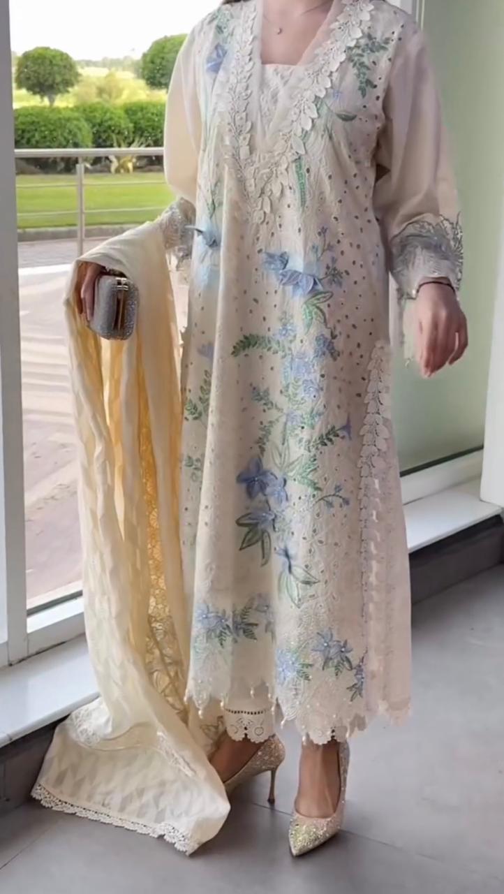 Afrozeh Embroidered 3Pcs Dress