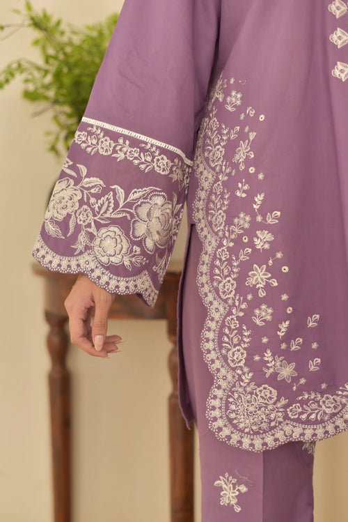 Summer Lilac EMbroidered Dress