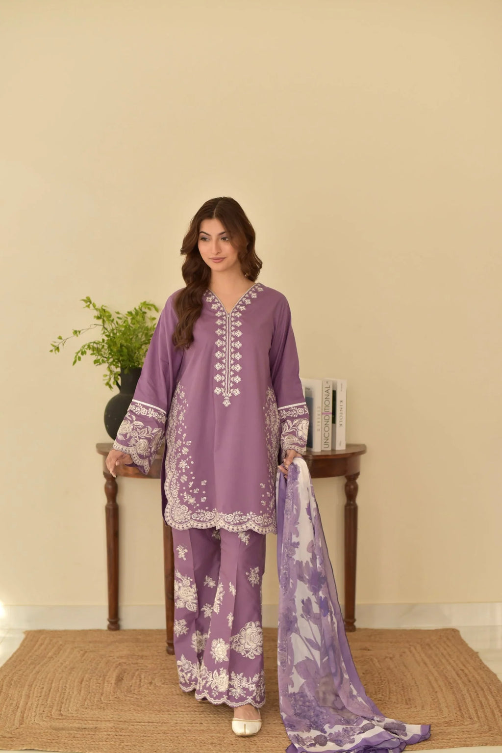 Summer Lilac EMbroidered Dress